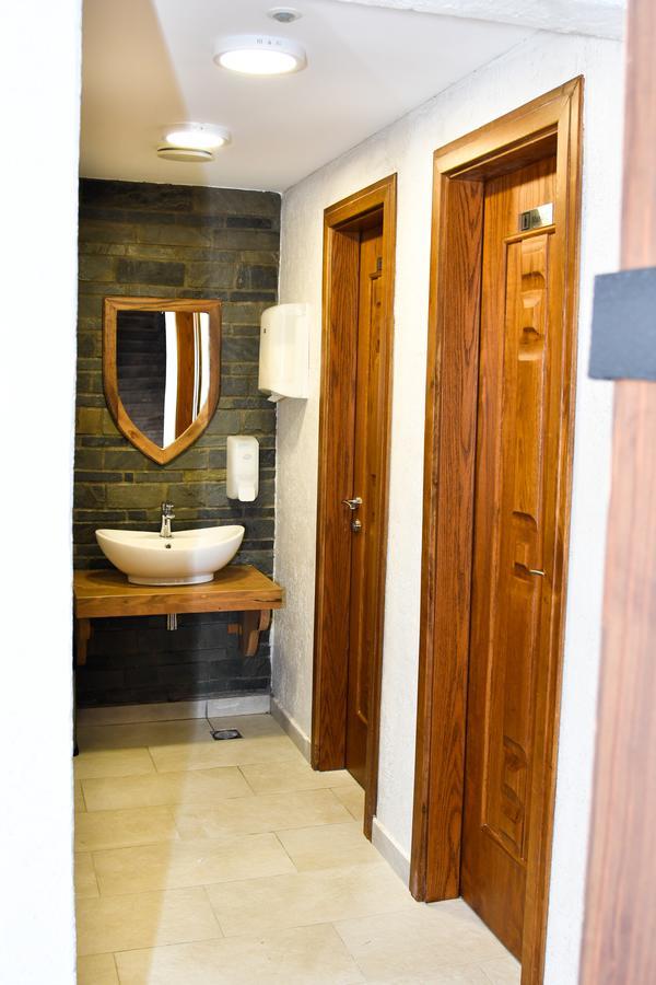 Hotel Restaurant Emblema Petrele Zewnętrze zdjęcie