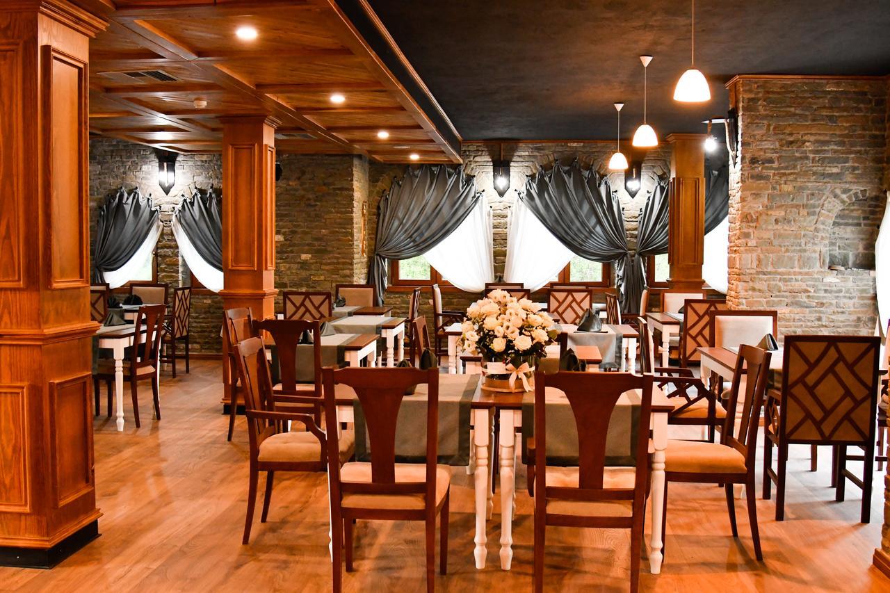 Hotel Restaurant Emblema Petrele Zewnętrze zdjęcie