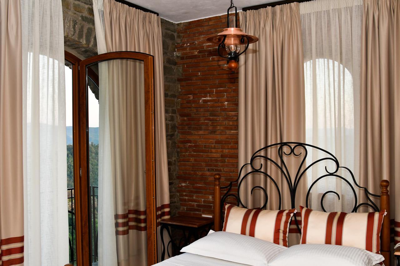 Hotel Restaurant Emblema Petrele Zewnętrze zdjęcie